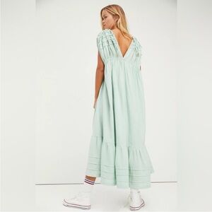 Free People In The Mood For This Midi Dress